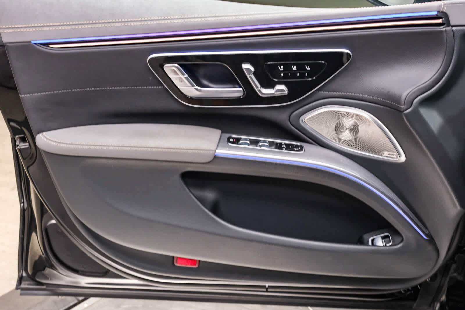 Certified 2024 Mercedes-Benz EQS 450+ 4MATIC Sedan image 26