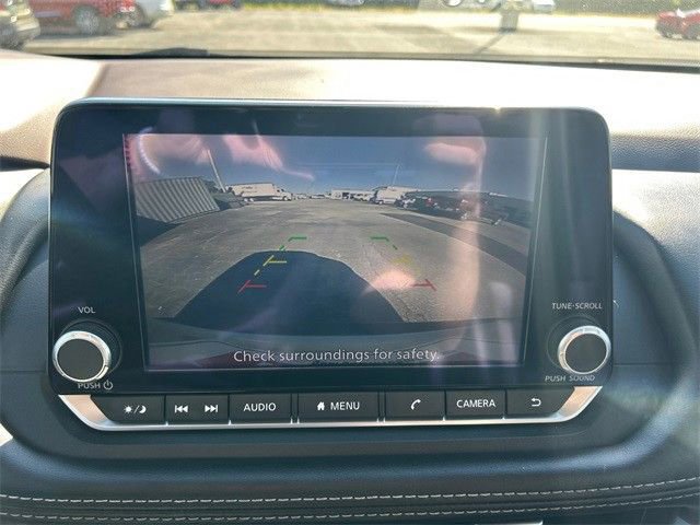 Used 2023 Nissan Rogue SV w/ SV Premium B Package image 28