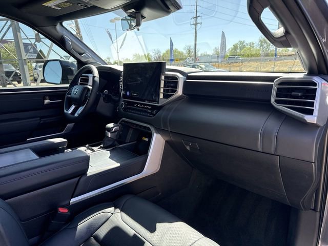 Used 2024 Toyota Sequoia Platinum image 28