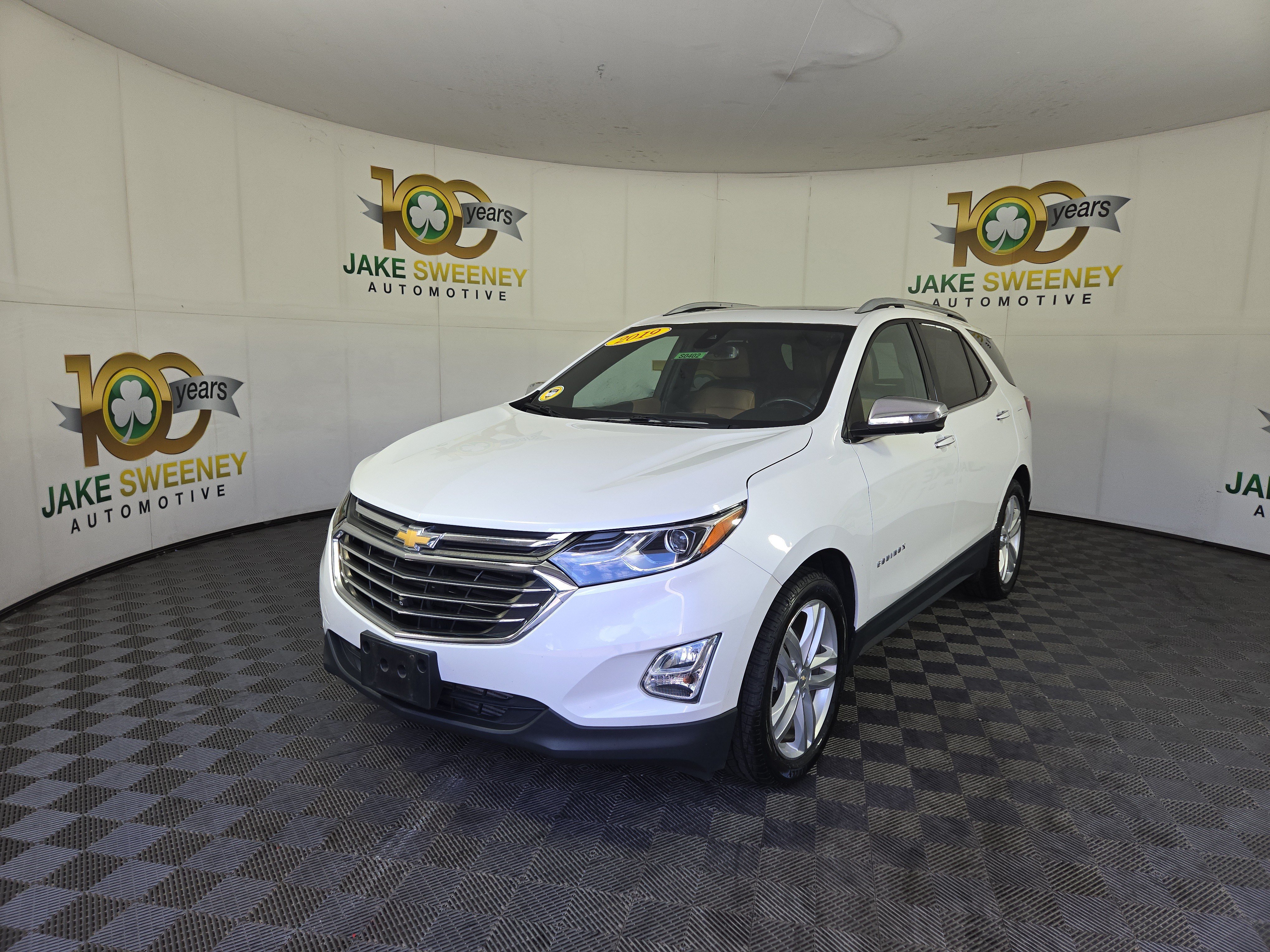 Certified 2019 Chevrolet Equinox Premier FWD image 3