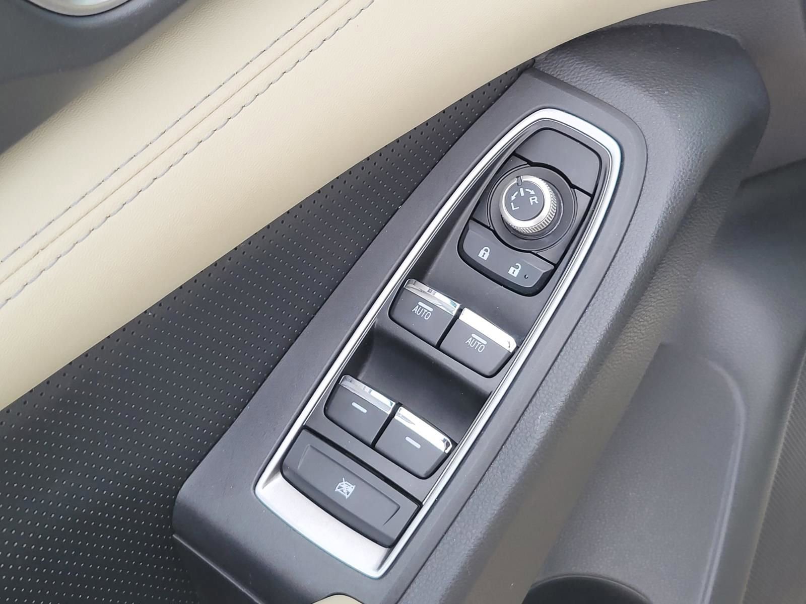 Used 2023 Subaru Ascent Limited w/ Popular Package #2A image 20