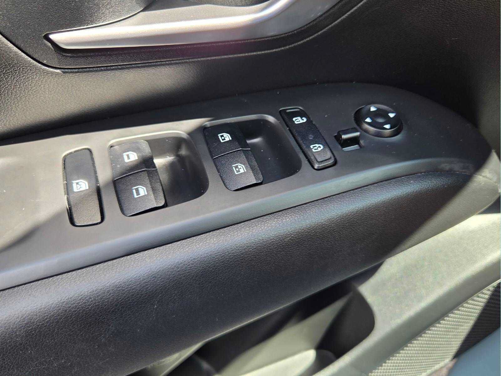 Used 2022 Hyundai Santa Cruz SEL FWD image 31