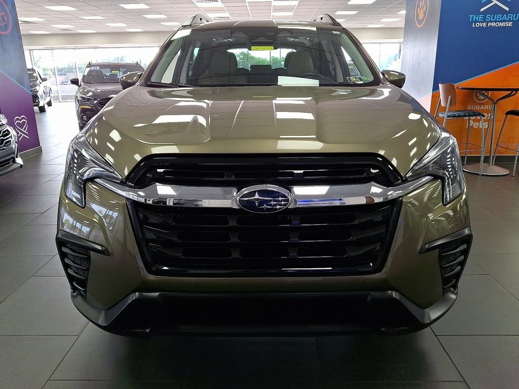 Certified 2025 Subaru Ascent Premium AWD/4WD image 5