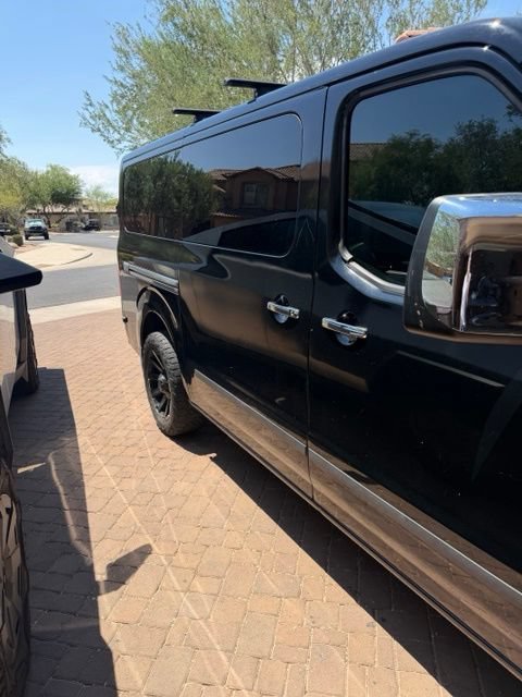 Used 2019 Nissan NV 3500 SL RWD image 8