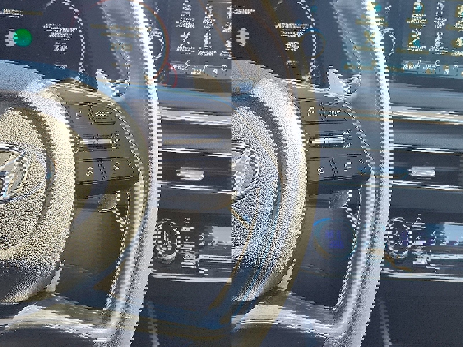 Used 2020 Hyundai Sonata Limited image 16