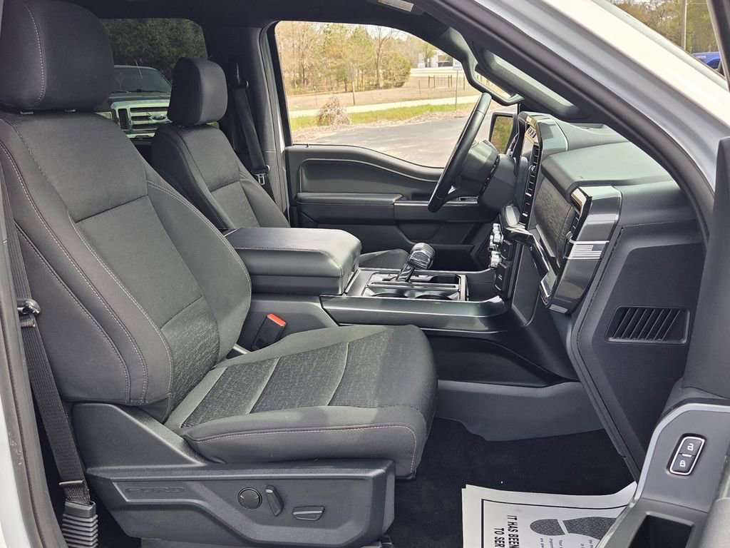 Used 2022 Ford F150 XLT w/ Equipment Group 302A High image 14