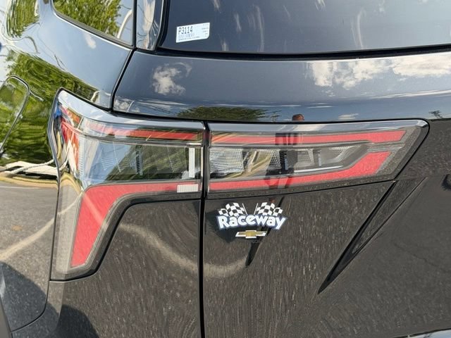Certified 2025 Chevrolet Equinox LT w/ Safety and Technology Package FWD image 19