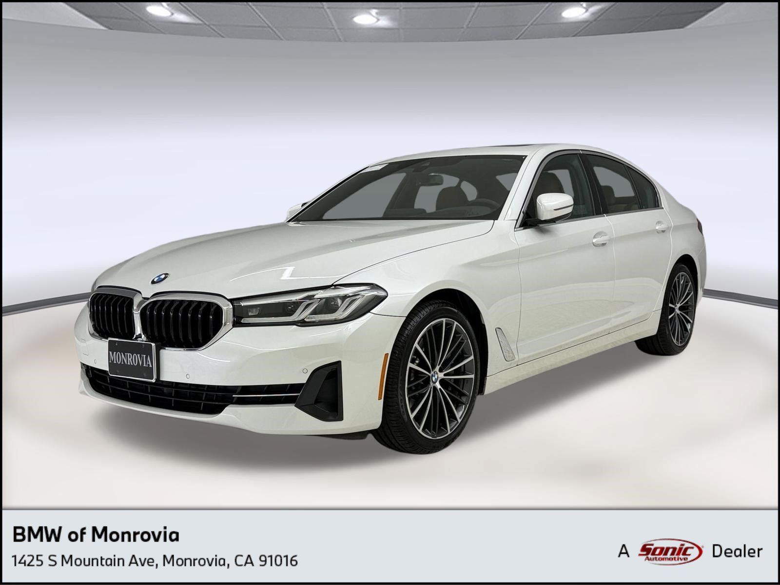 Certified 2023 BMW 530i w/ Premium Package RWD image 1