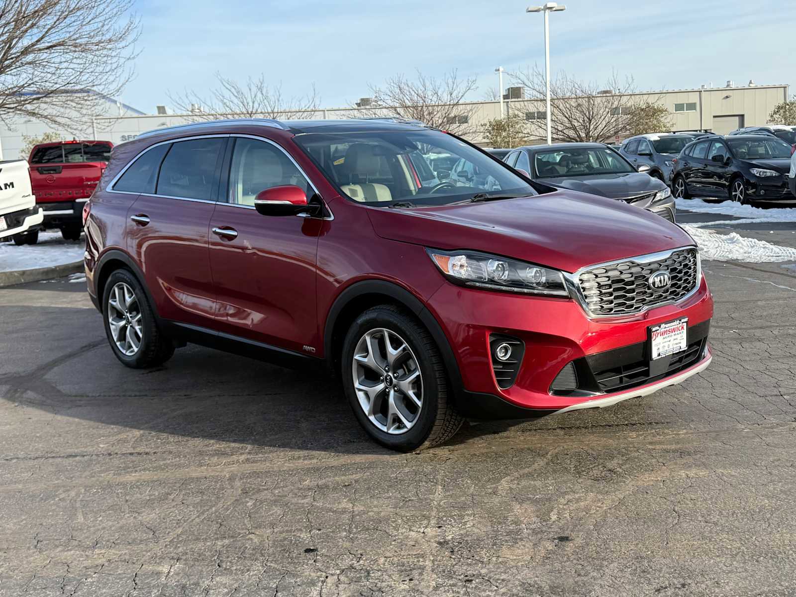 Used 2019 Kia Sorento EX image 3