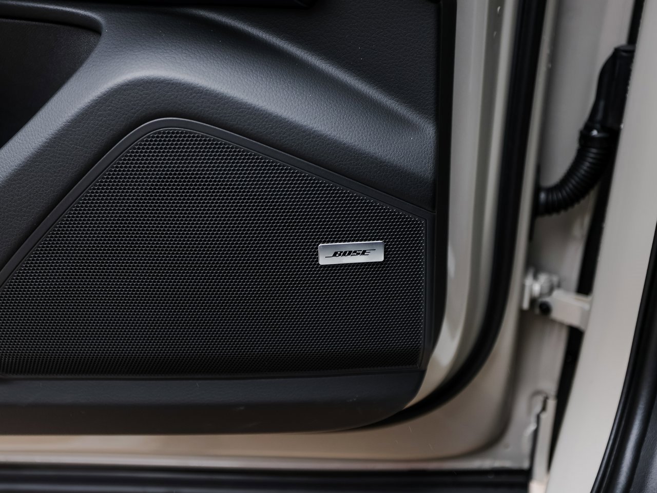 New 2026 Porsche Cayenne E-Hybrid Coupe image 22