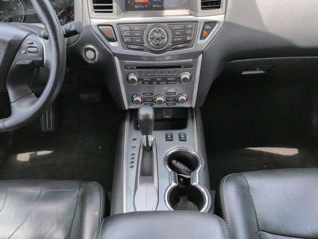 Used 2020 Nissan Pathfinder SL w/ Cargo Package FWD image 20
