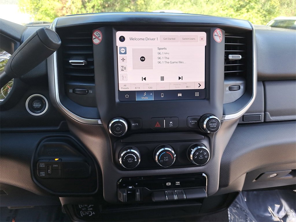 Used 2024 RAM 3500 Big Horn image 19