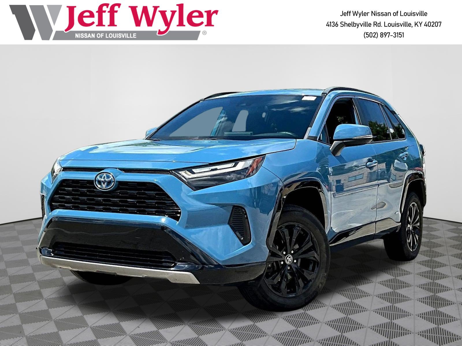 Used 2022 Toyota RAV4 SE AWD/4WD image 1