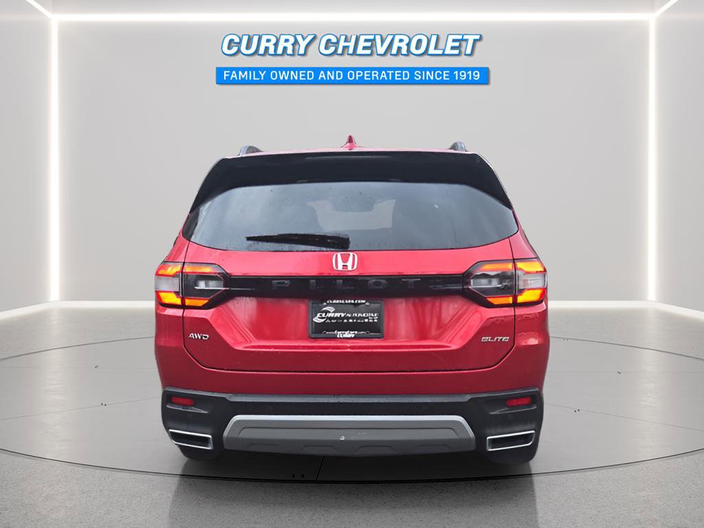 Used 2023 Honda Pilot Elite image 11