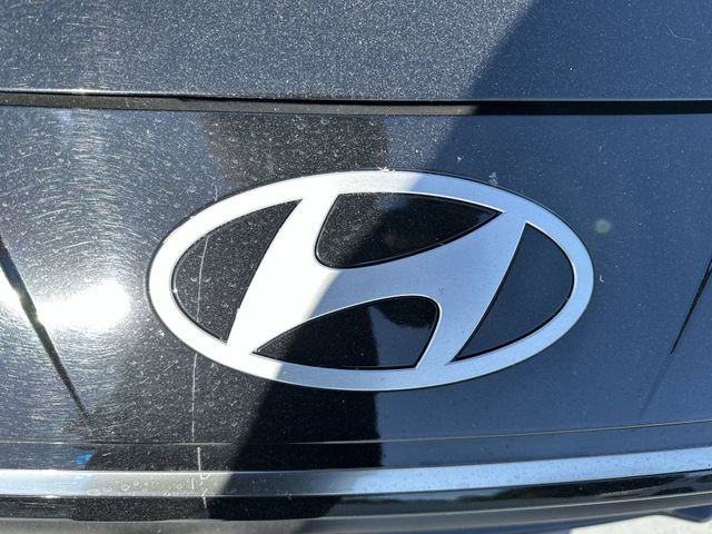 Used 2025 Hyundai Elantra SEL image 10