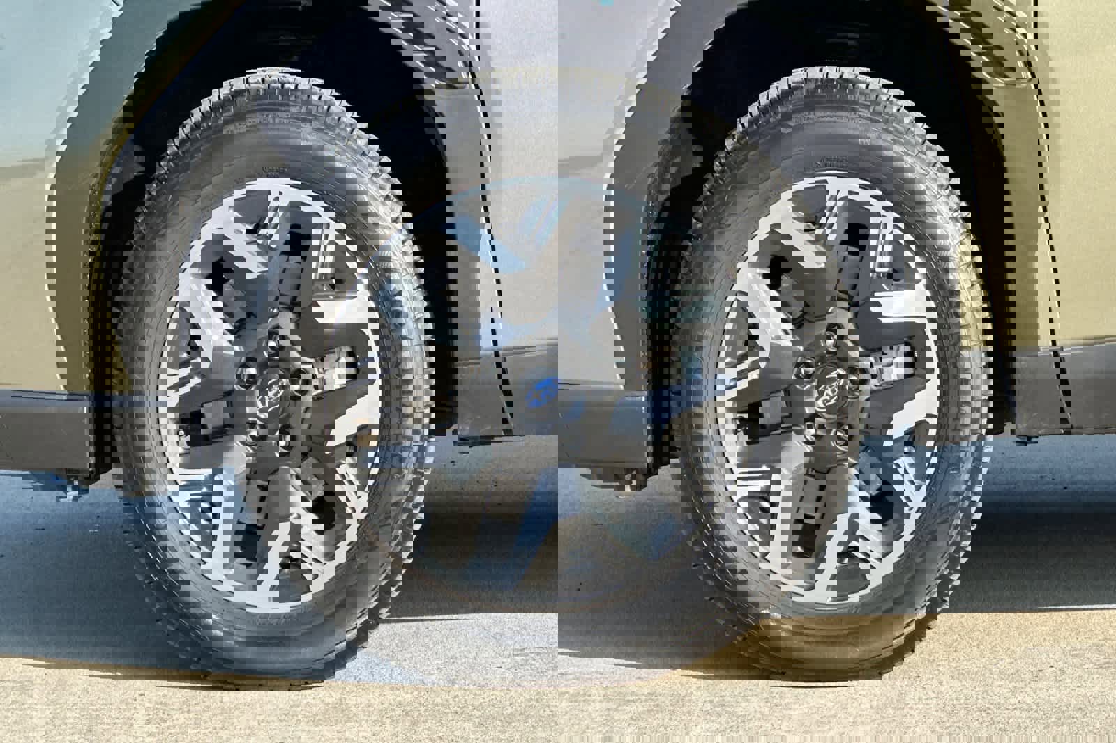 Used 2025 Subaru Forester Premium w/ Convenience Package #1 image 25