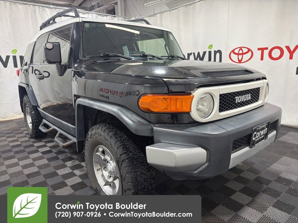 Used 2010 Toyota FJ Cruiser 4WD image 1