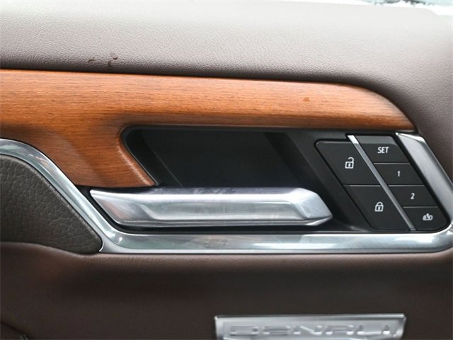 Used 2022 GMC Sierra 1500 Denali w/ Denali Reserve Package image 11