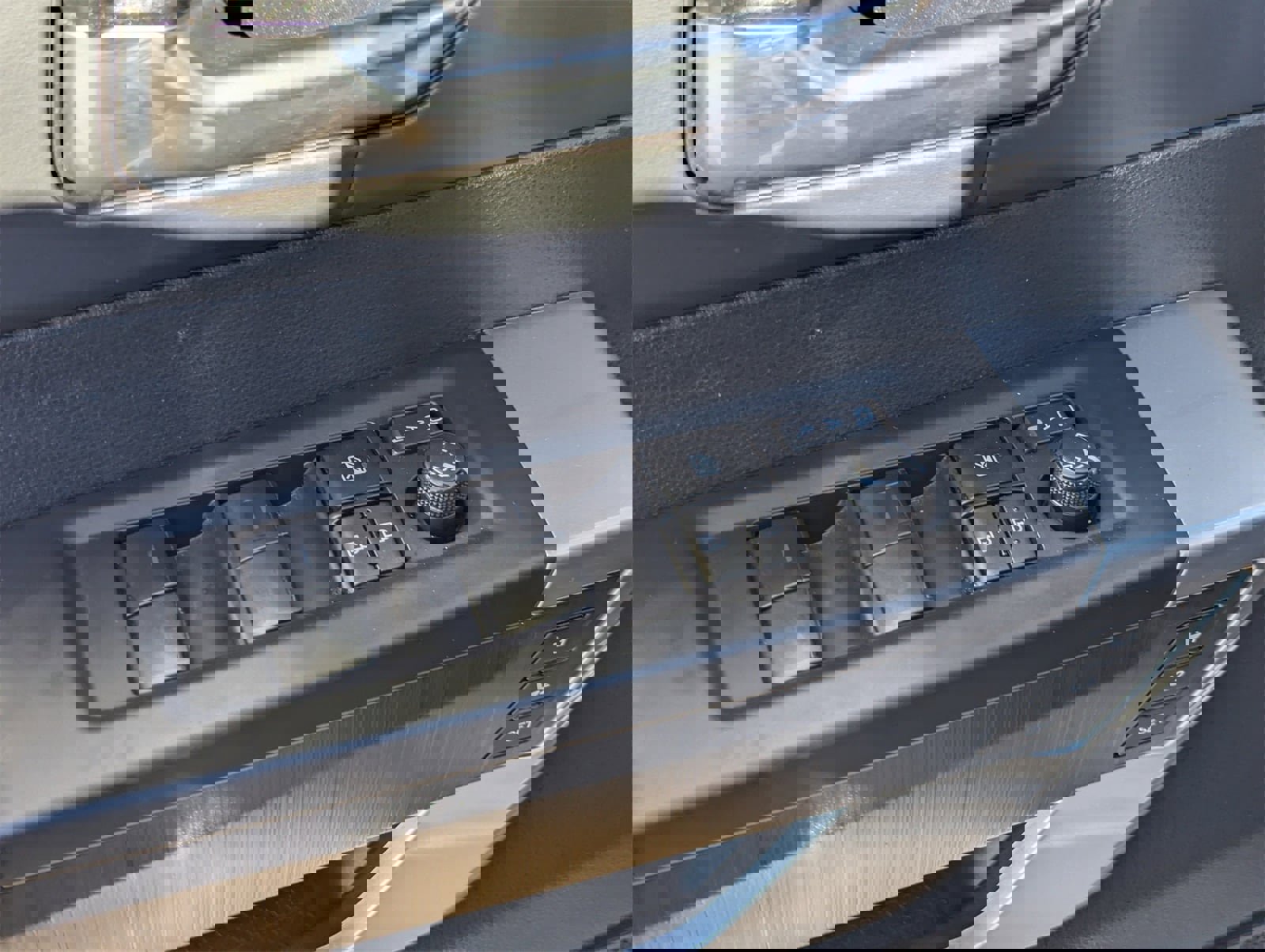 Used 2024 Toyota Sequoia Platinum image 29