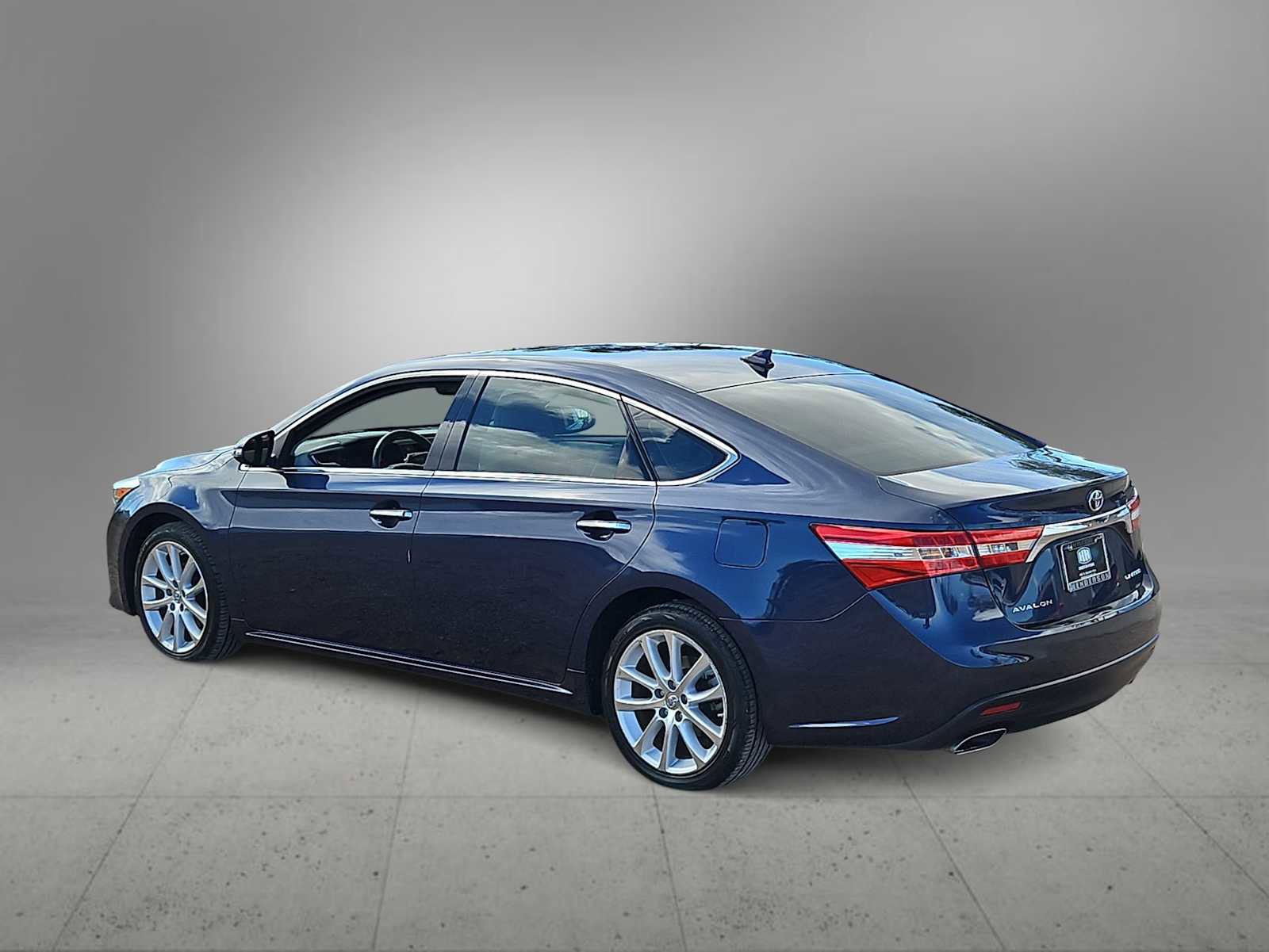 Used 2014 Toyota Avalon Limited image 6