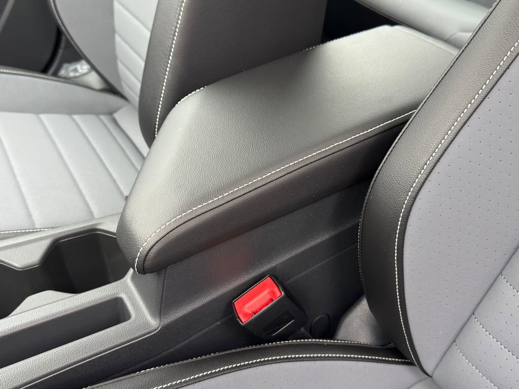 New 2026 Volkswagen Jetta SE image 24