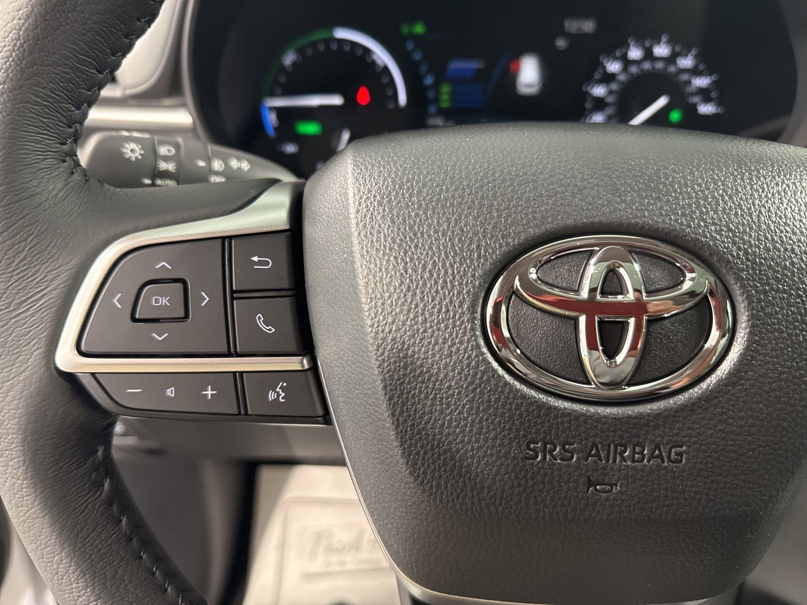 New 2026 Toyota Sienna XLE FWD image 40