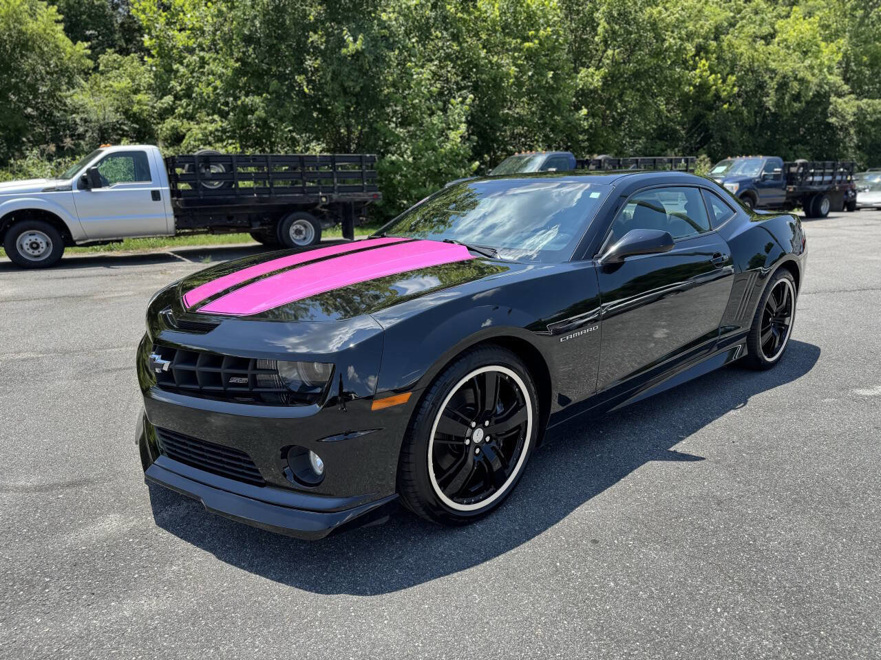 Used 2010 Chevrolet Camaro SS image 16