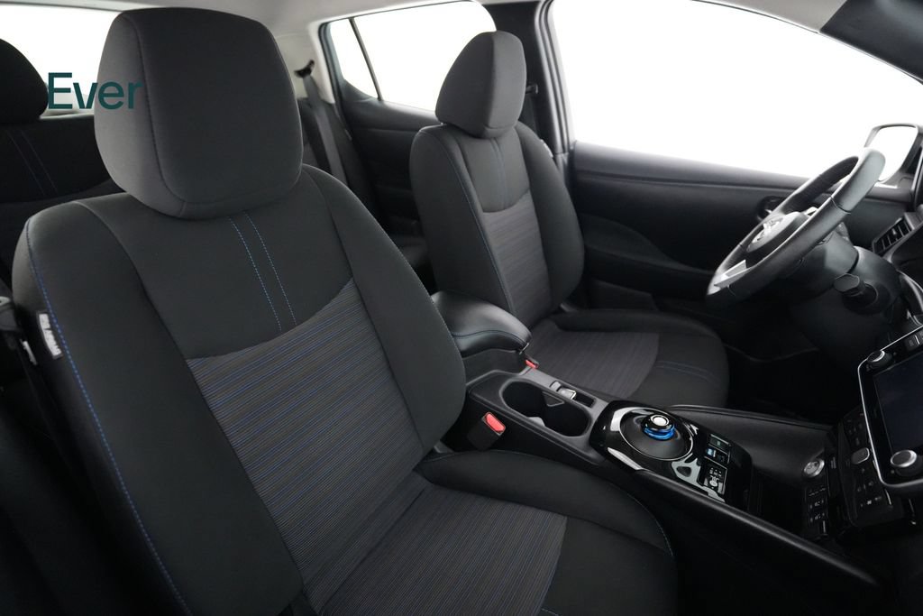 Used 2024 Nissan Leaf SV Plus FWD image 23