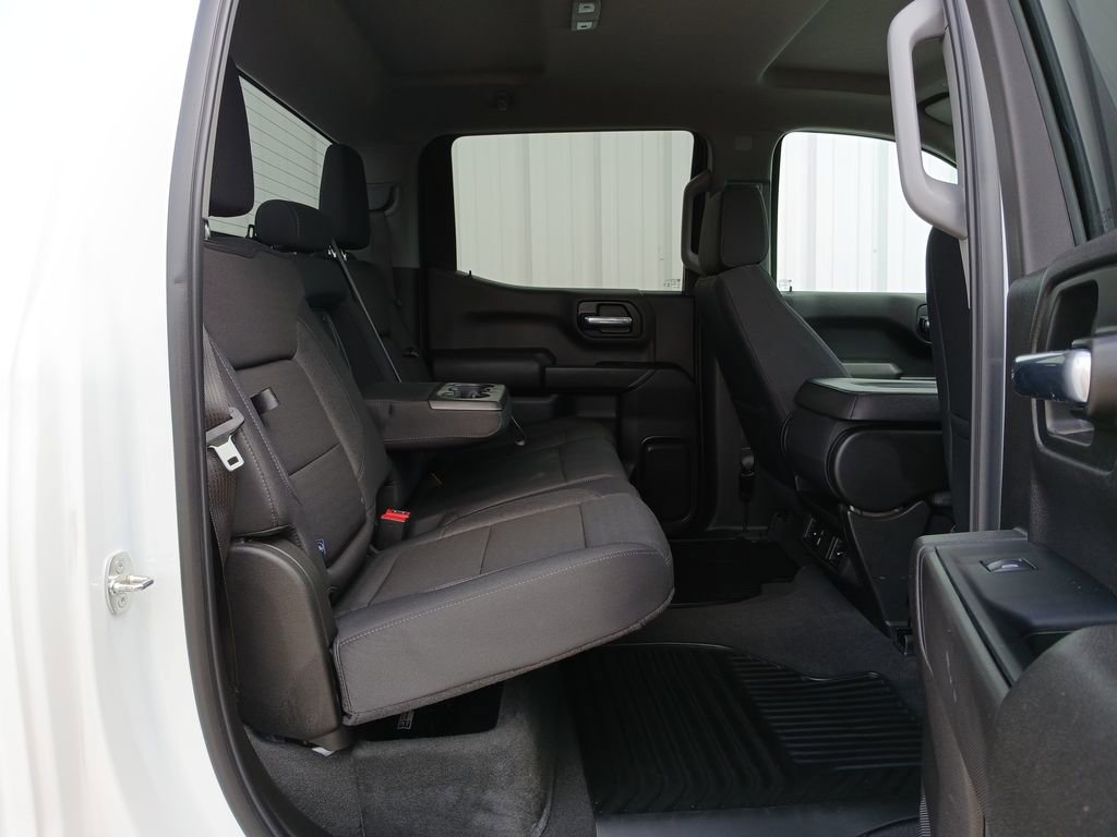 Used 2024 Chevrolet Silverado 1500 Custom w/ Turbomax Blackout Package image 28