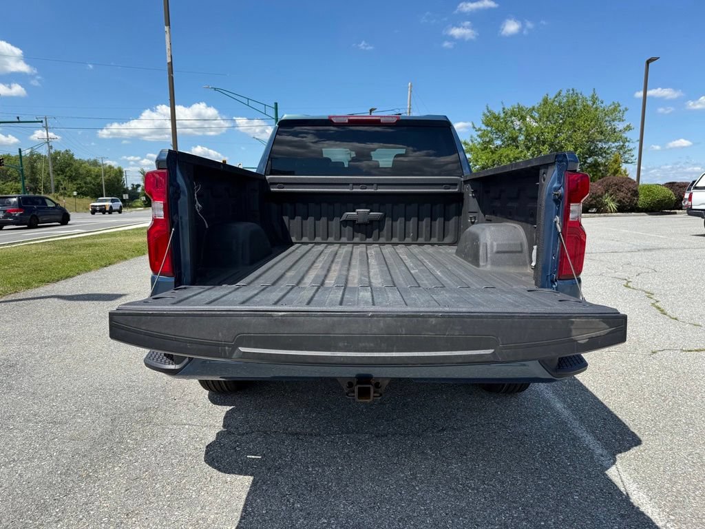 Used 2024 Chevrolet Silverado 1500 RST w/ Protection Package AWD/4WD image 17