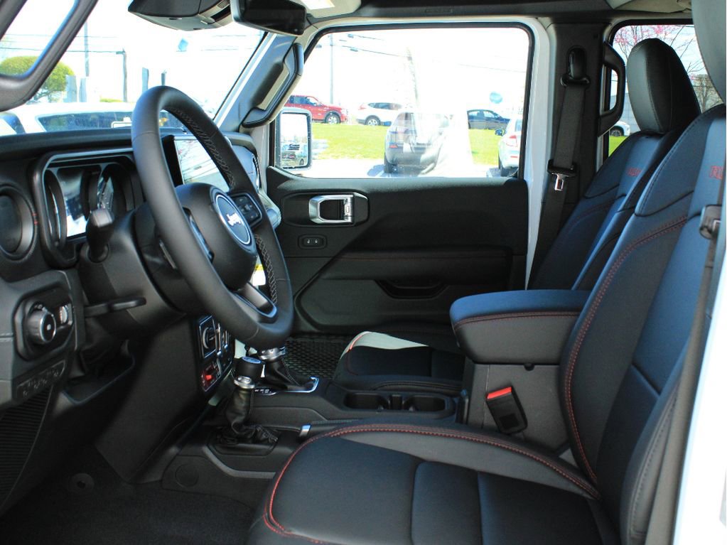 New 2026 Jeep Wrangler Unlimited Rubicon AWD/4WD image 11