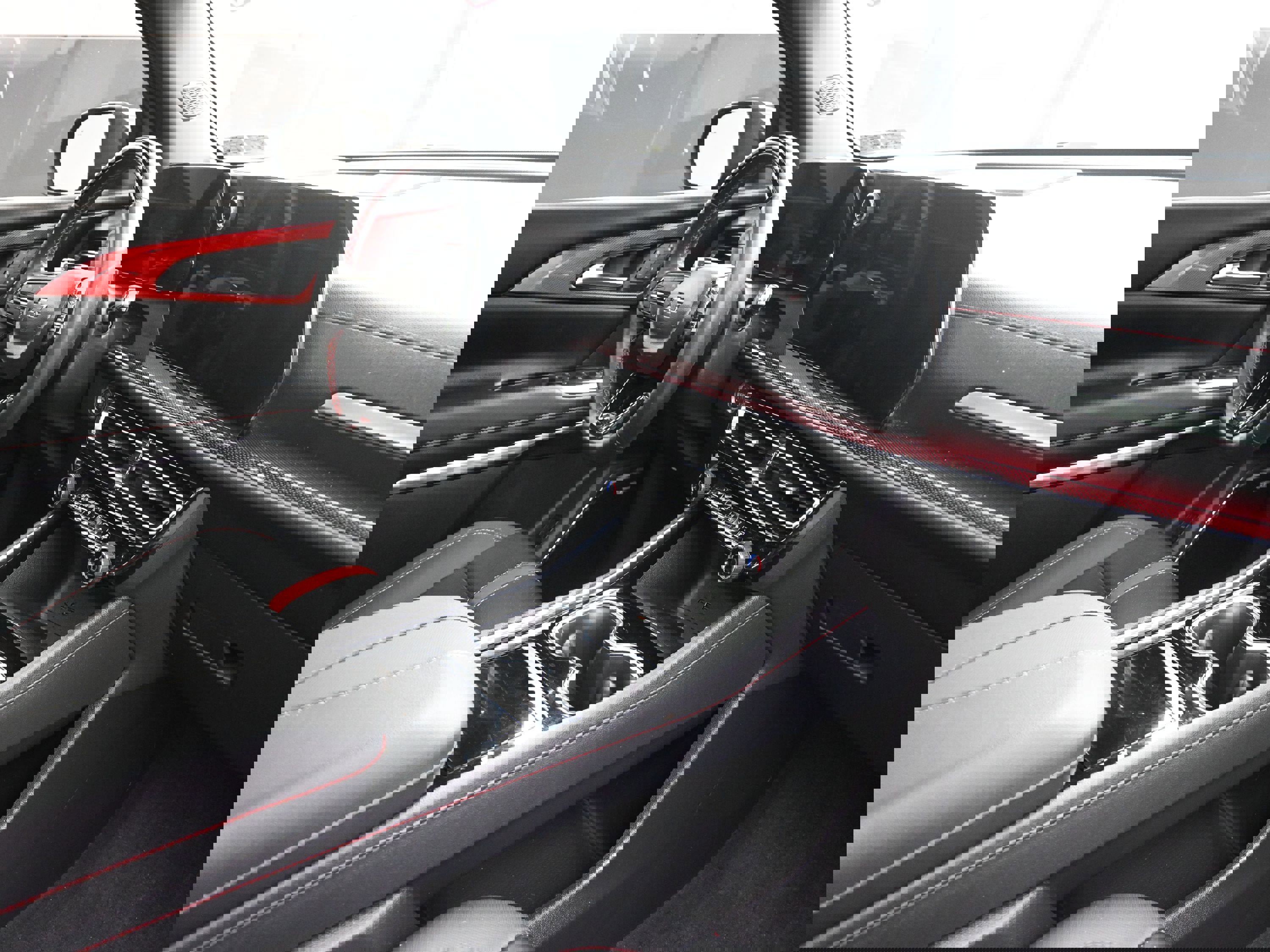 Certified 2024 Chevrolet Traverse RS w/ LPO, Floor Liner Package image 37