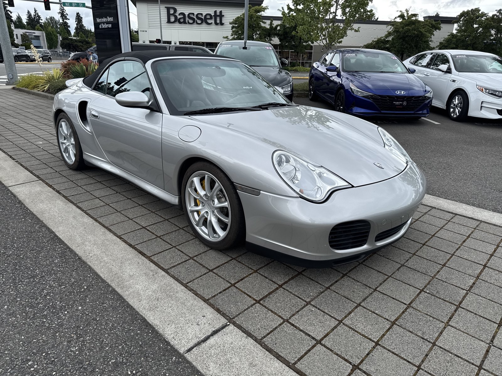 Used 2004 Porsche 911 Turbo AWD/4WD image 3