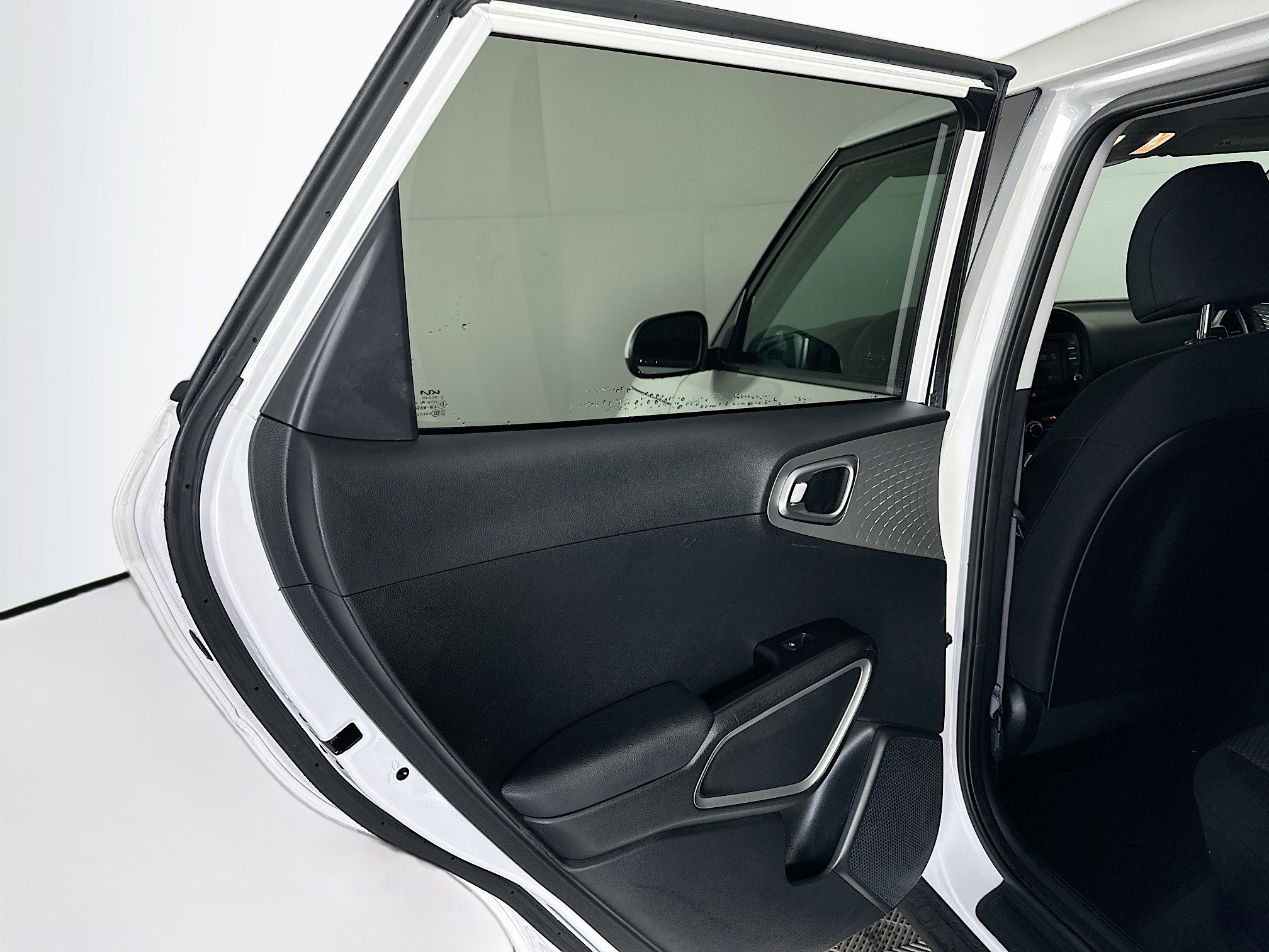 Used 2024 Kia Soul LX w/ Option Group 015 image 25