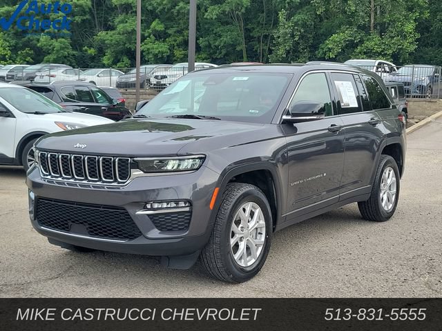 Used 2023 Jeep Grand Cherokee Limited AWD/4WD image 1