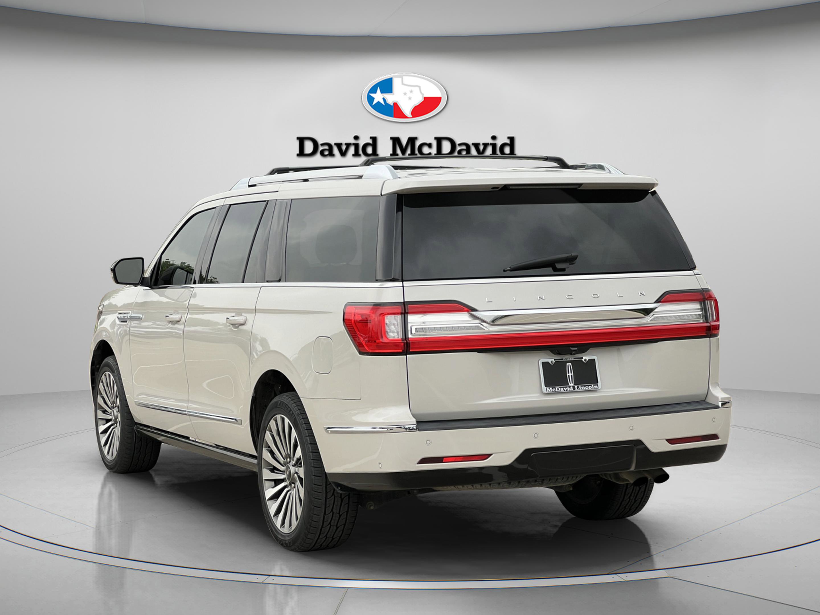 Certified 2021 Lincoln Navigator L Reserve w/ Luxury Package AWD/4WD image 5