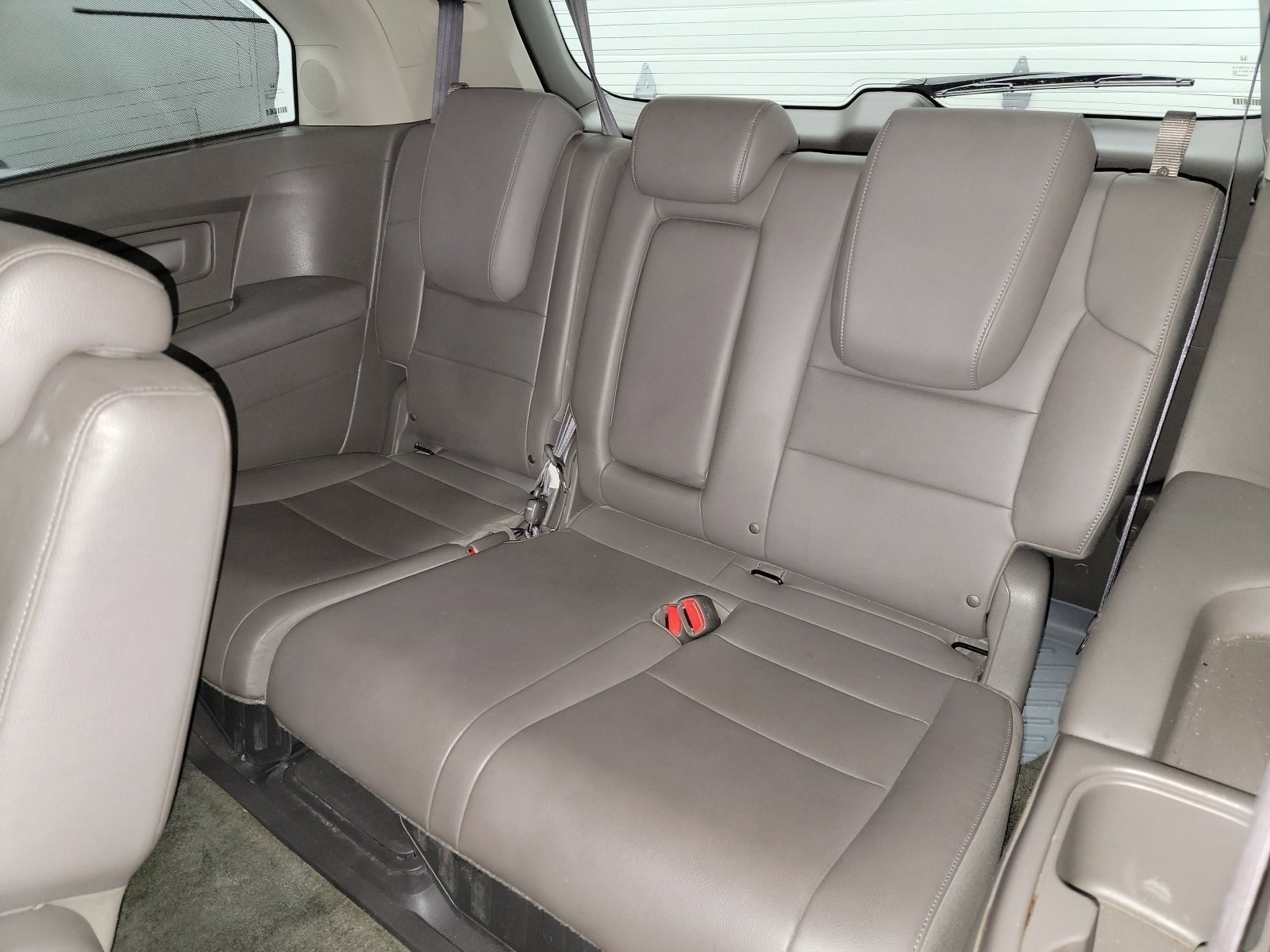 Used 2016 Honda Odyssey Touring Elite image 34