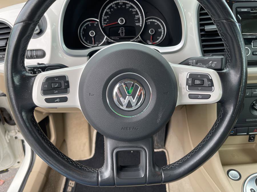 Used 2013 Volkswagen Beetle TDI FWD image 15
