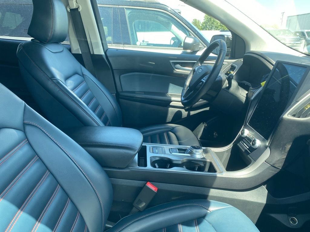 Used 2022 Ford Edge SEL w/ Sport Appearance Package AWD/4WD image 7