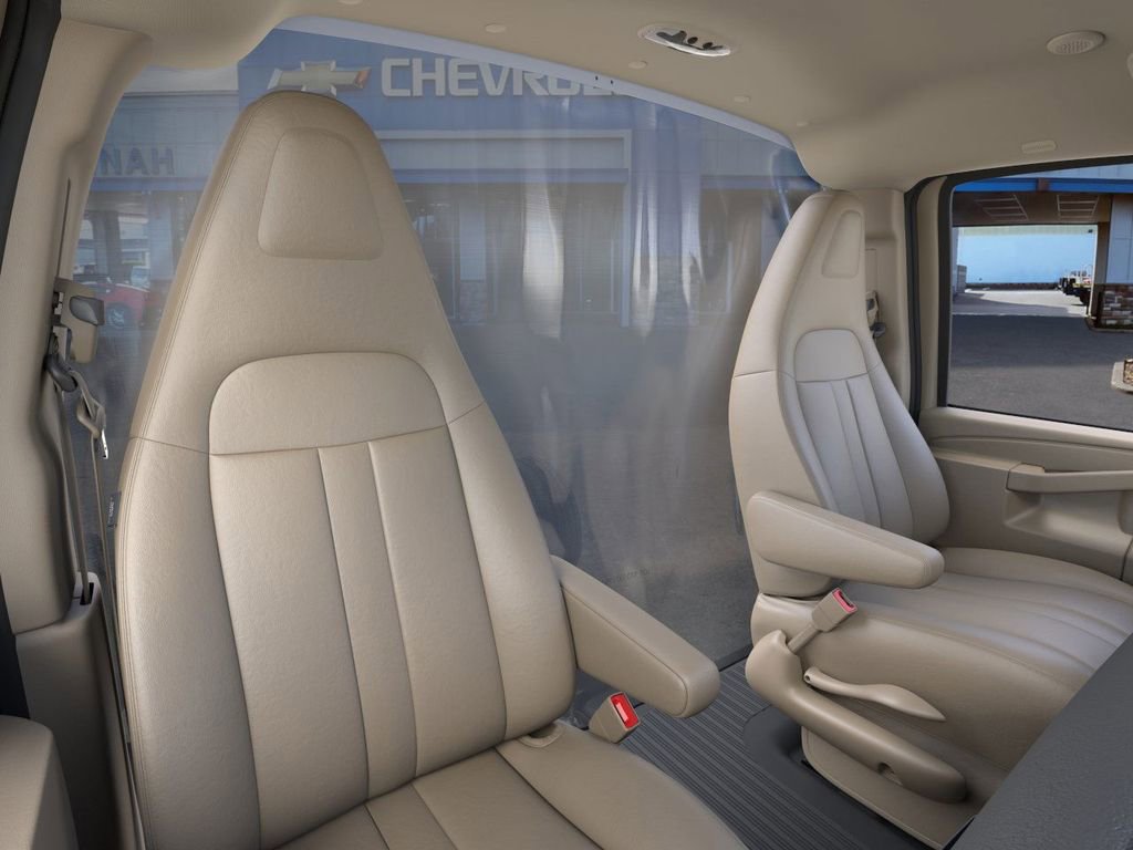 New 2025 Chevrolet Express 3500 Work Van w/ Power Convenience Package image 36