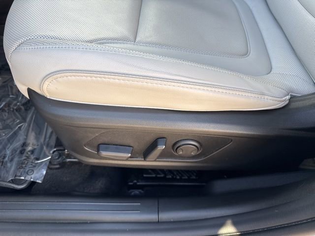 Used 2023 Hyundai Tucson Limited w/ Cargo Package image 26