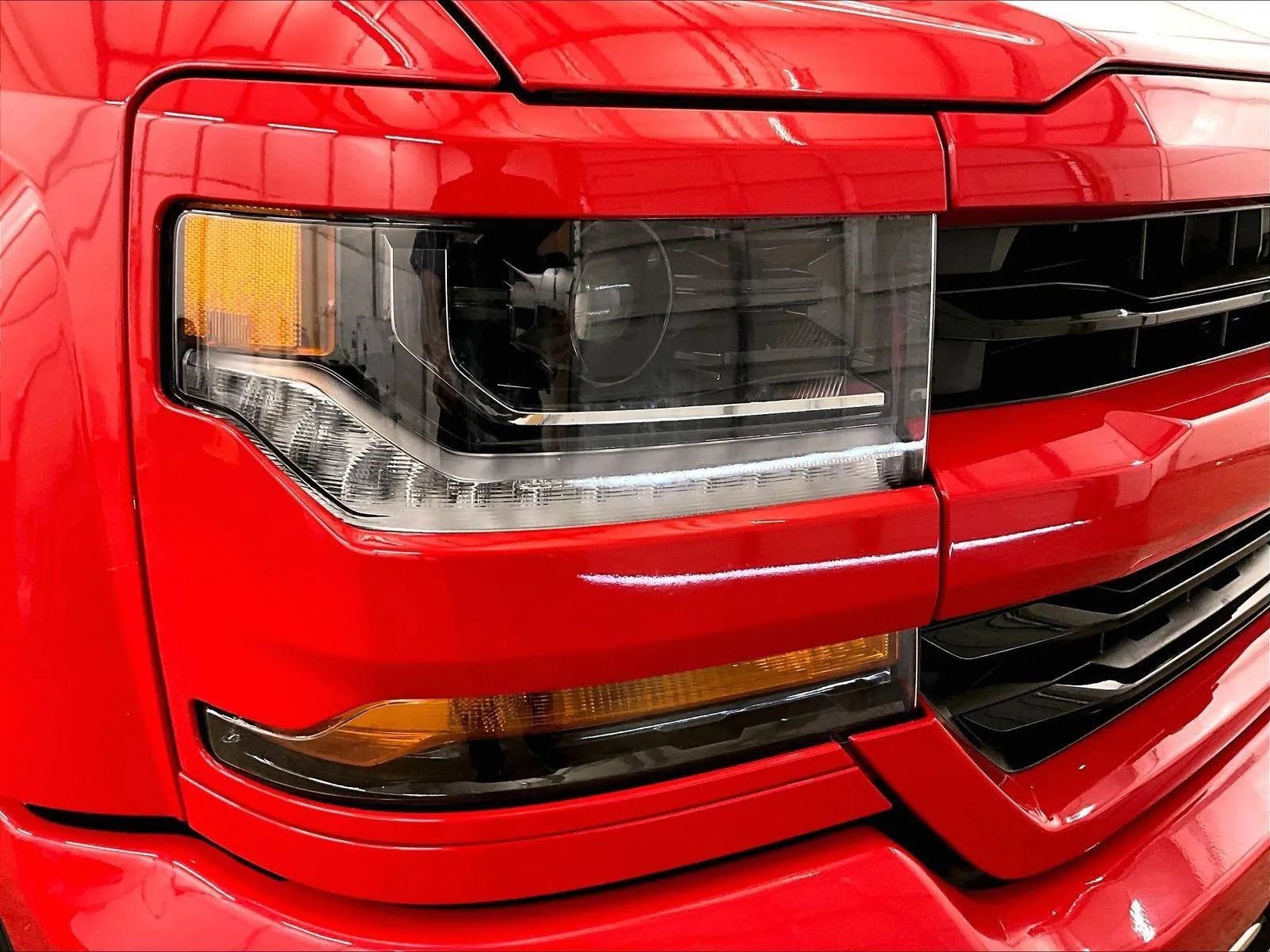 Used 2019 Chevrolet Silverado 1500 LT w/ All Star Edition image 27