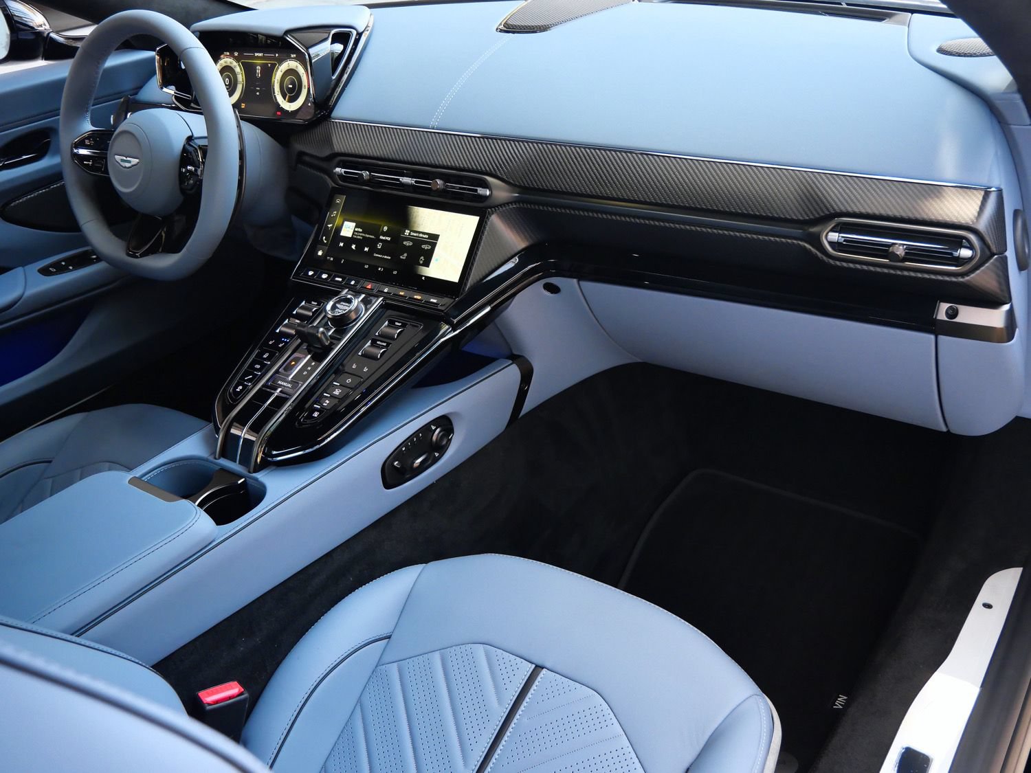 New 2026 Aston Martin V8 Vantage S RWD image 21