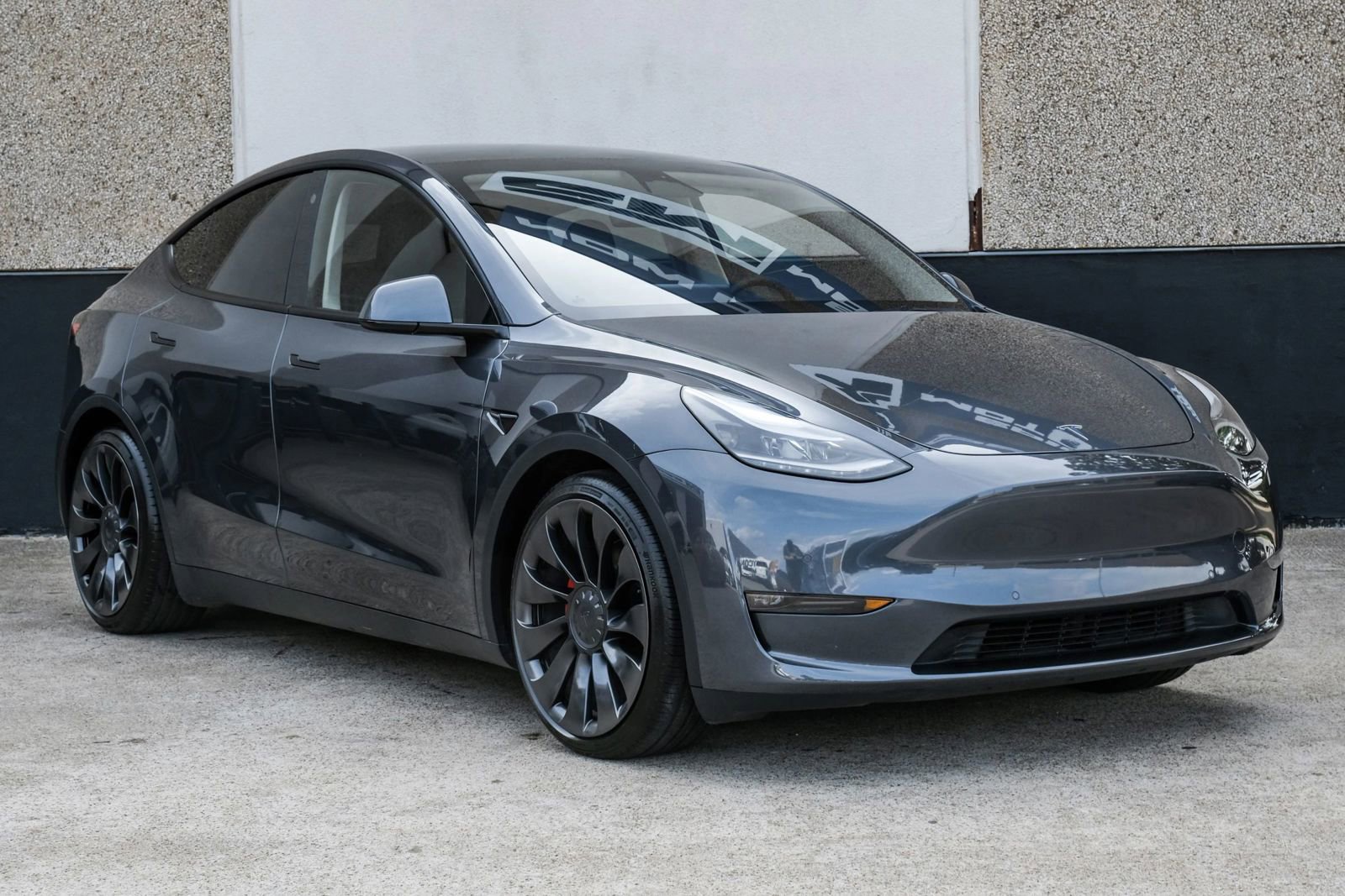 Used 2022 Tesla Model Y Performance AWD/4WD image 6