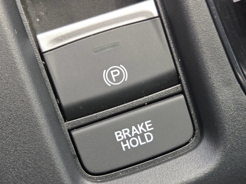 Certified 2025 Honda CR-V Sport image 10