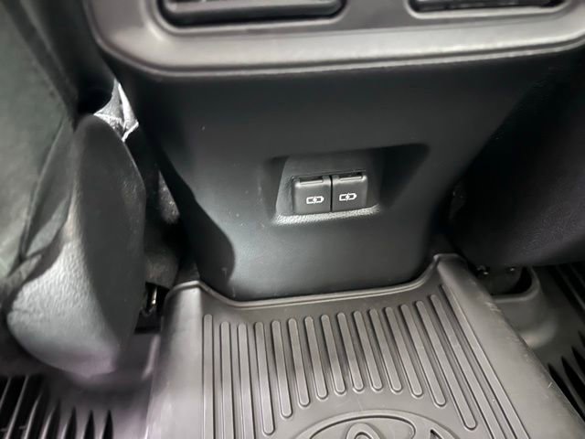 Used 2023 Toyota RAV4 XLE w/ Convenience Package AWD/4WD image 18