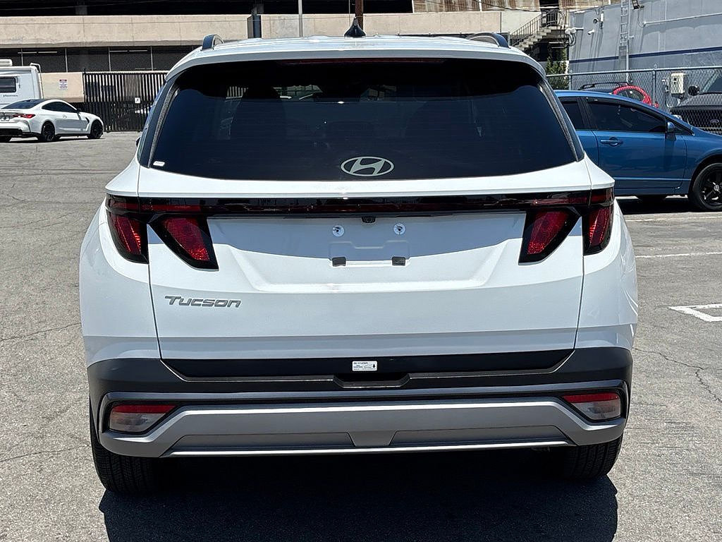 Used 2026 Hyundai Tucson SEL FWD image 8