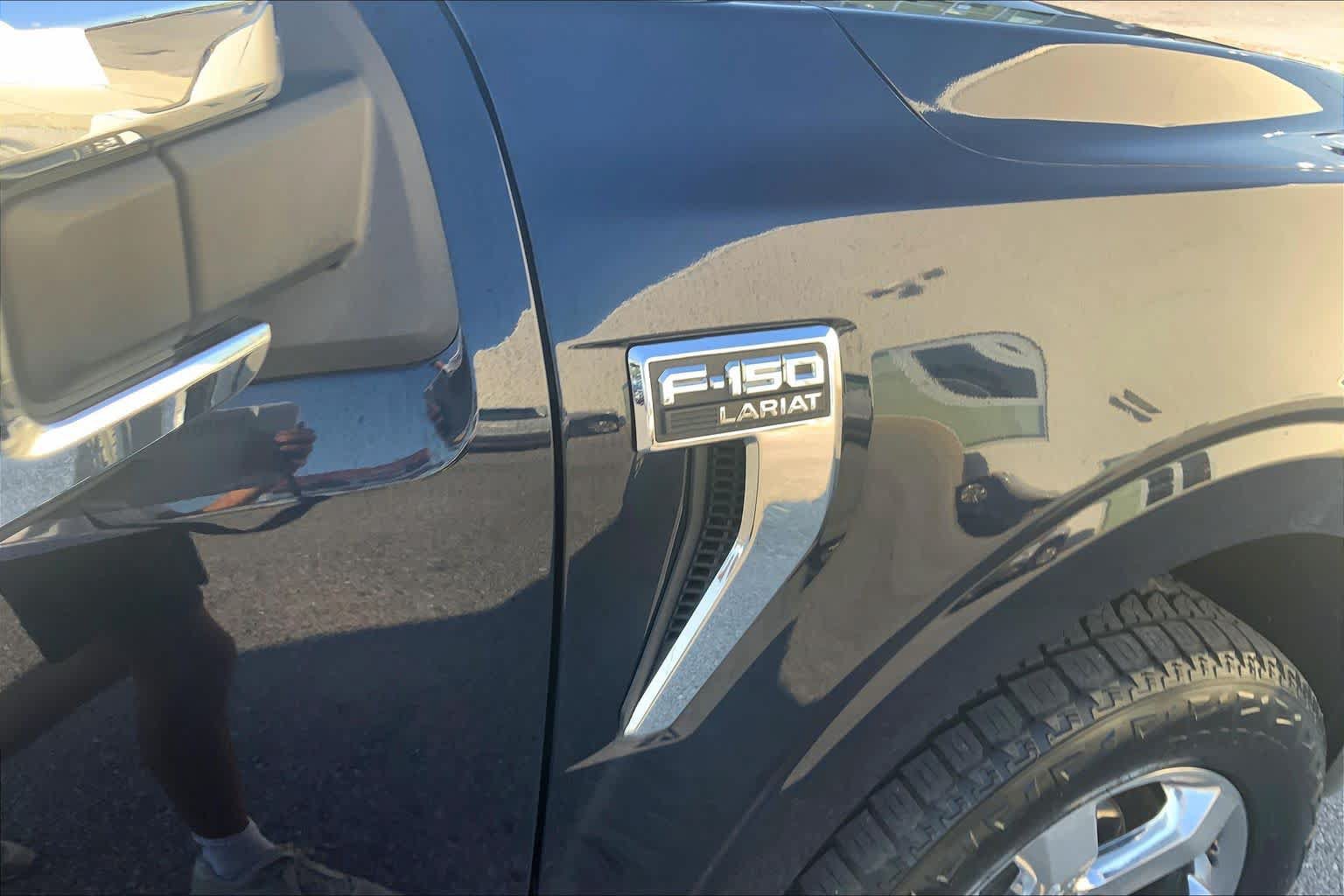 Used 2021 Ford F150 Lariat w/ Max Trailer Tow Package AWD/4WD image 31