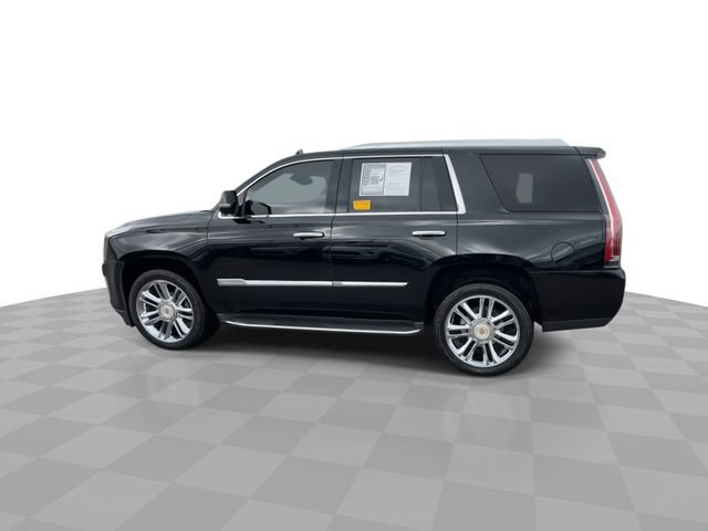 Used 2016 Cadillac Escalade Luxury image 5
