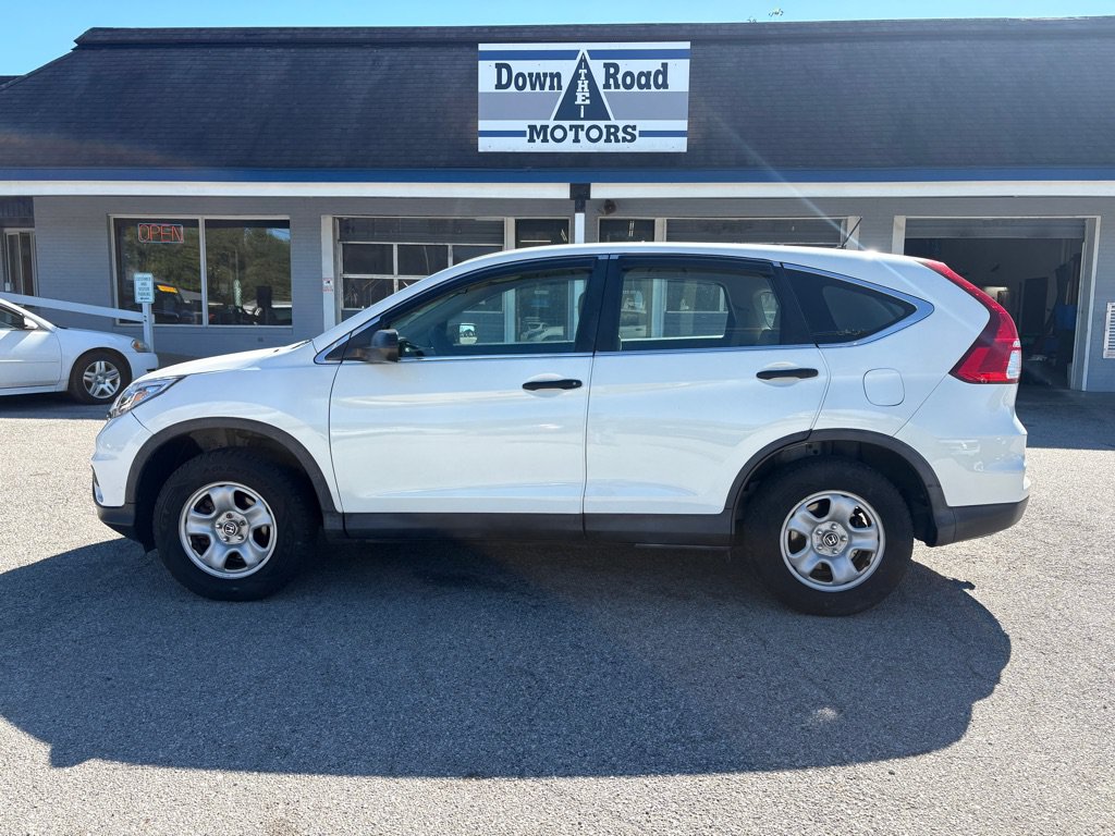 Used 2015 Honda CR-V LX image 2